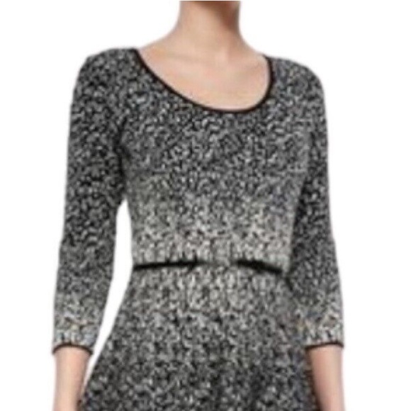Carmen Marc Valvo Stretchy Sheath Dress 3/4 Sleeve Metallic Geometric Design, S - Picture 3 of 8